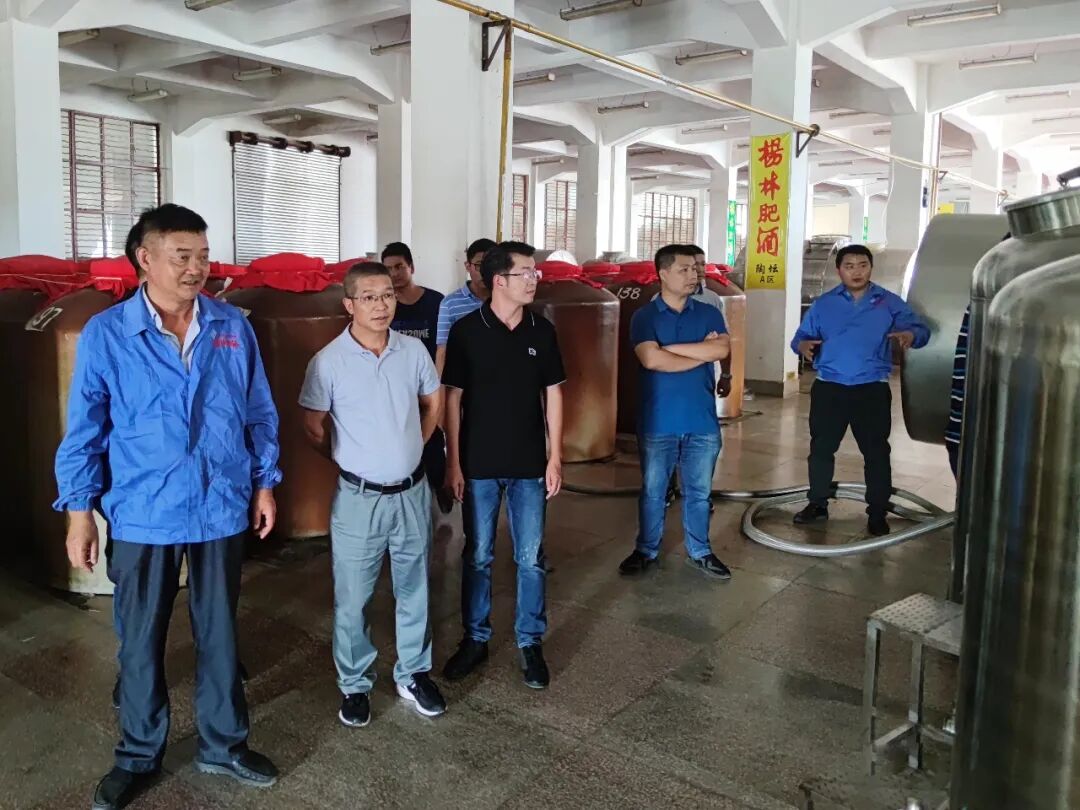 元阳县委常委、常务副县长余胜华一行莅临龙润、理想，考察大健康产业发展项目