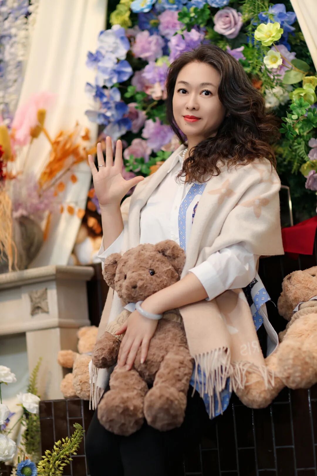 女企委动态 | “白衫映韶华 智语绽芳华”女企业家精英沙龙圆满举行