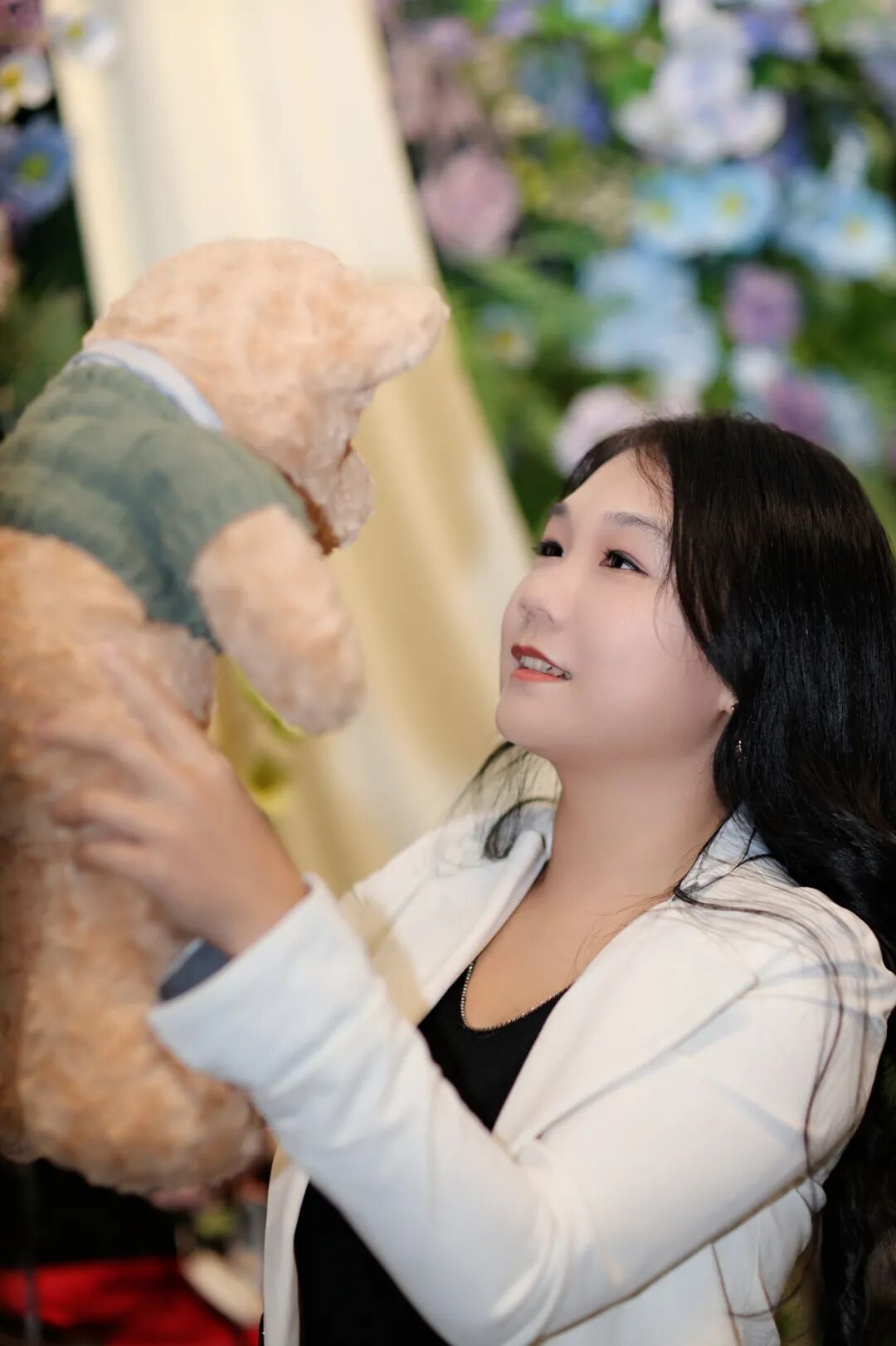 女企委动态 | “白衫映韶华 智语绽芳华”女企业家精英沙龙圆满举行