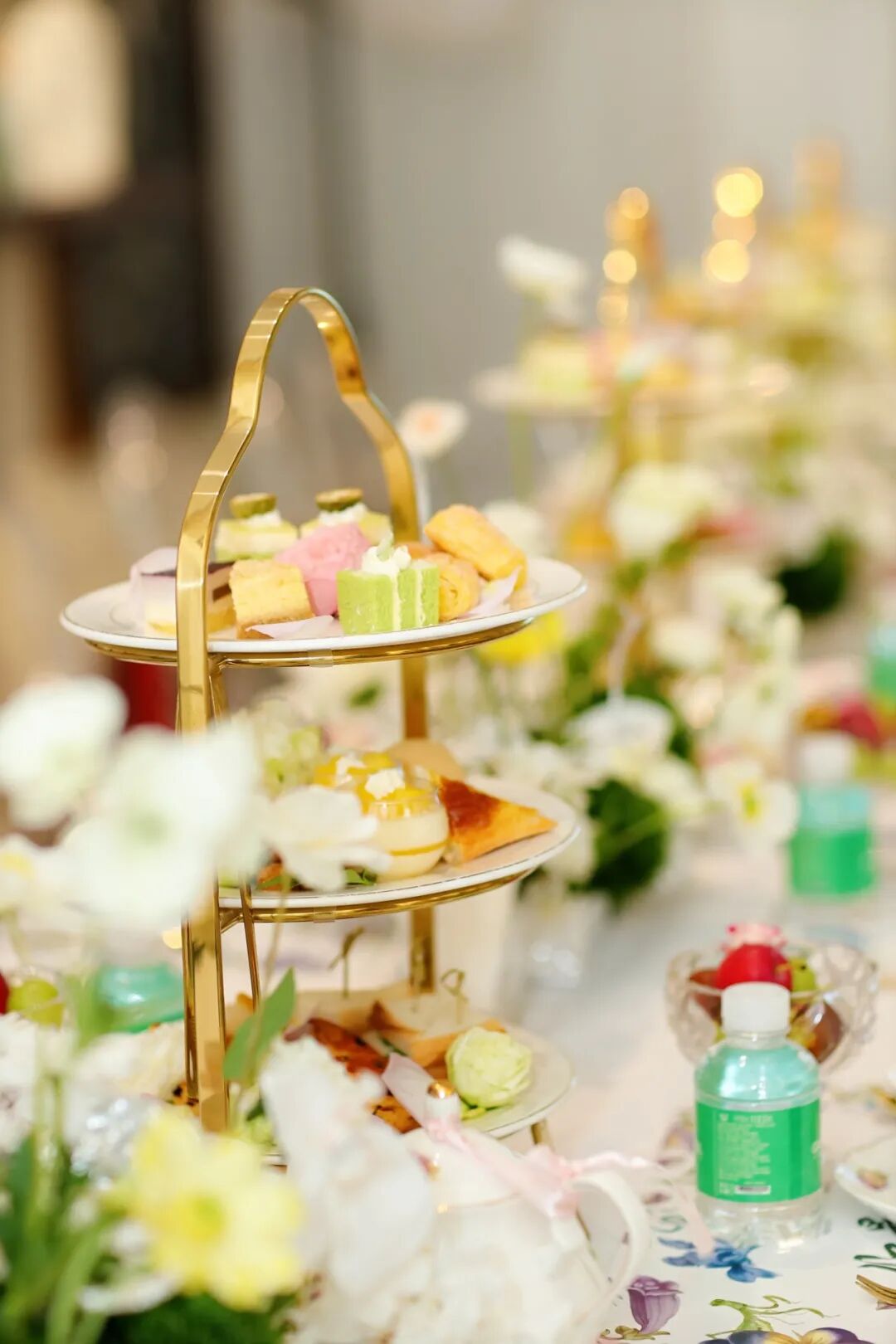 女企委动态 | “白衫映韶华 智语绽芳华”女企业家精英沙龙圆满举行