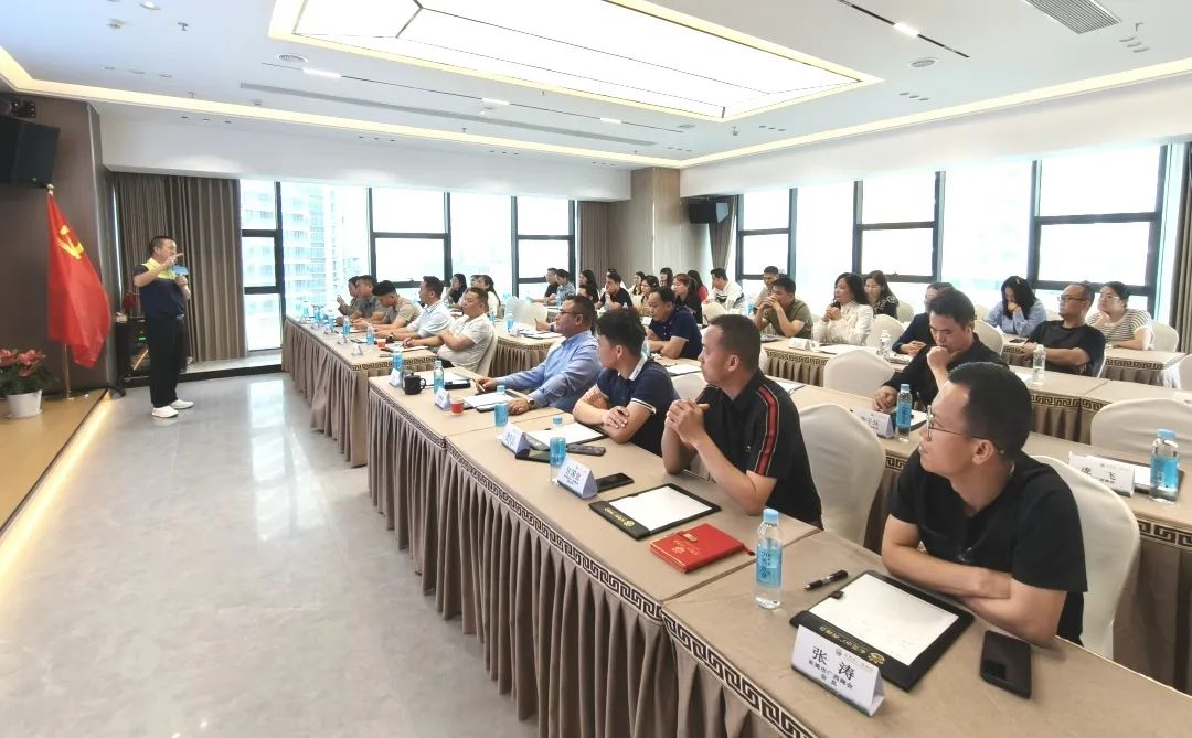 桂商学院动态 | 传统制造业如何借力实现破局增长？——中国传统制造业出海越南、印尼之策略与洞察讲座圆满举行