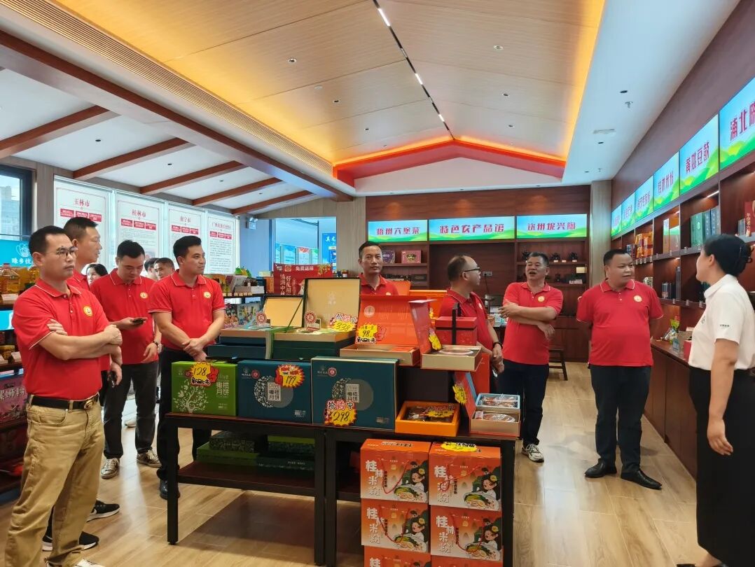 商会动态 | 共叙乡情 共谋发展——中山市广西平南商会会长吴文鹏一行到访我商会座谈交流