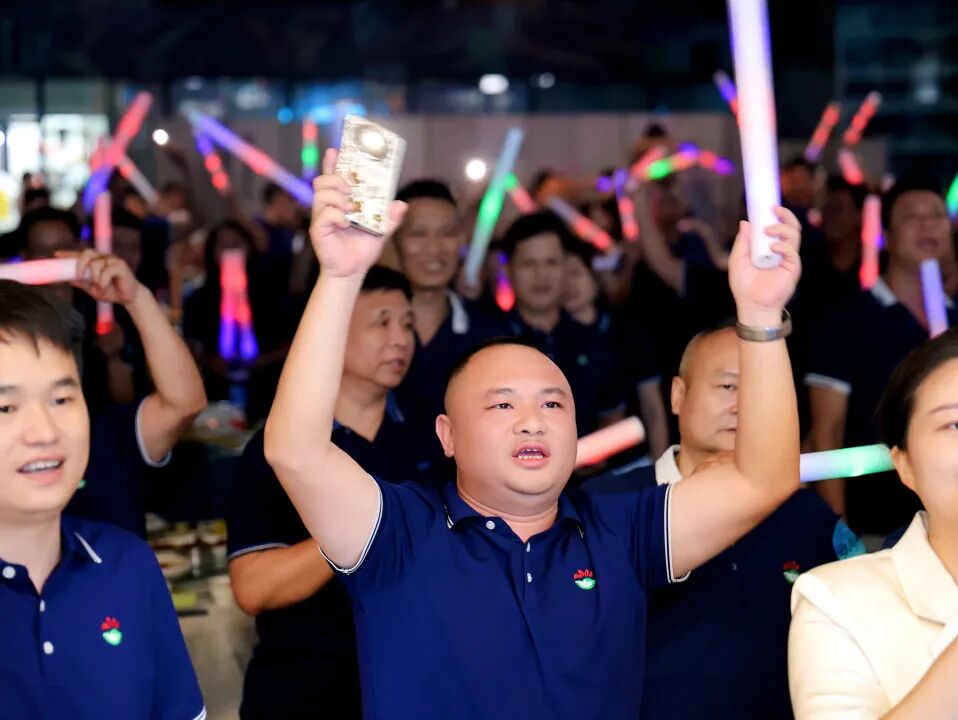 商会动态 | “桂商莞地话发展·中秋国庆叙乡情”——中秋国庆主题团建暨联谊晚宴圆满举行