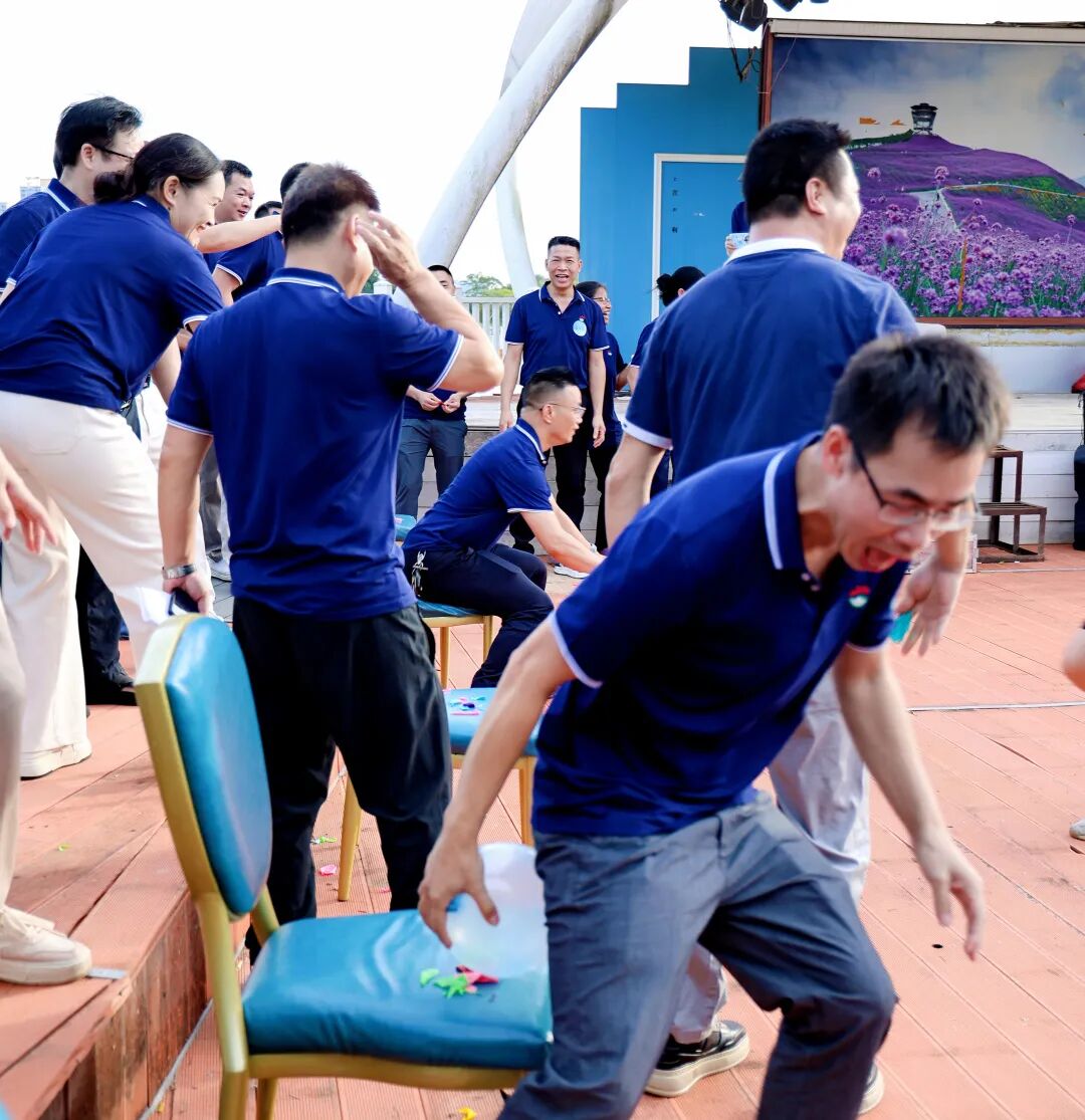 商会动态 | “桂商莞地话发展·中秋国庆叙乡情”——中秋国庆主题团建暨联谊晚宴圆满举行