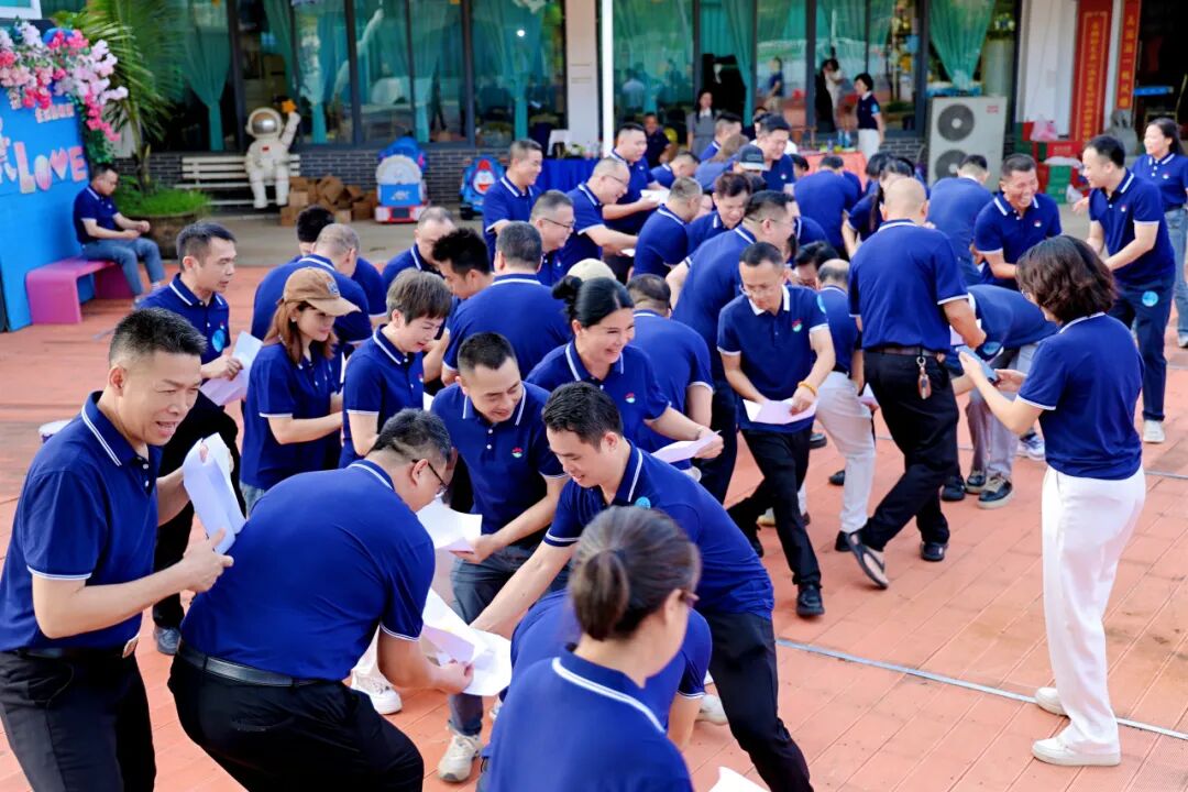 商会动态 | “桂商莞地话发展·中秋国庆叙乡情”——中秋国庆主题团建暨联谊晚宴圆满举行