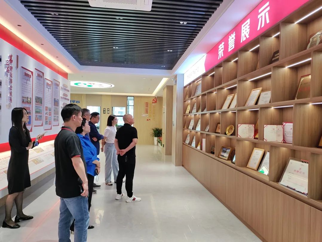 商会动态 | 中德合作如何破局掘新机？——德国下萨克森州中国企业协会会长王磊一行莅临商会资源对接交流座谈