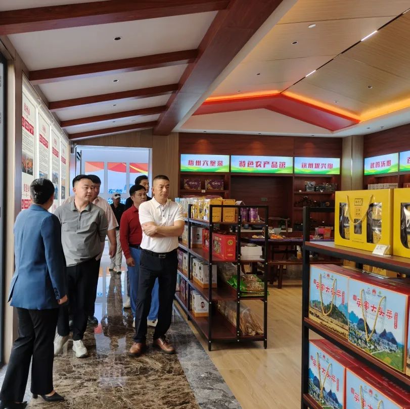 高球队动态 | 桂情聚力 交流共赢——东莞桂商高球队与新贵派（广西）俱乐部企业家走访交流座谈