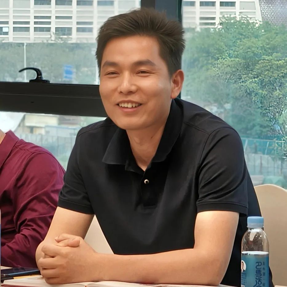 高球队动态 | 桂情聚力 交流共赢——东莞桂商高球队与新贵派（广西）俱乐部企业家走访交流座谈