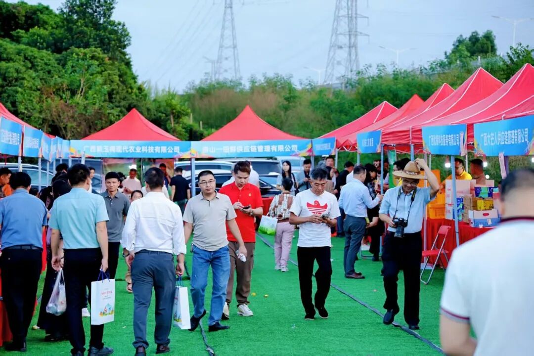 商会动态 | 2025东莞“广西食材∙湾区味道”桂品推广中心挂牌仪式暨广西农文旅对接活动圆满举行