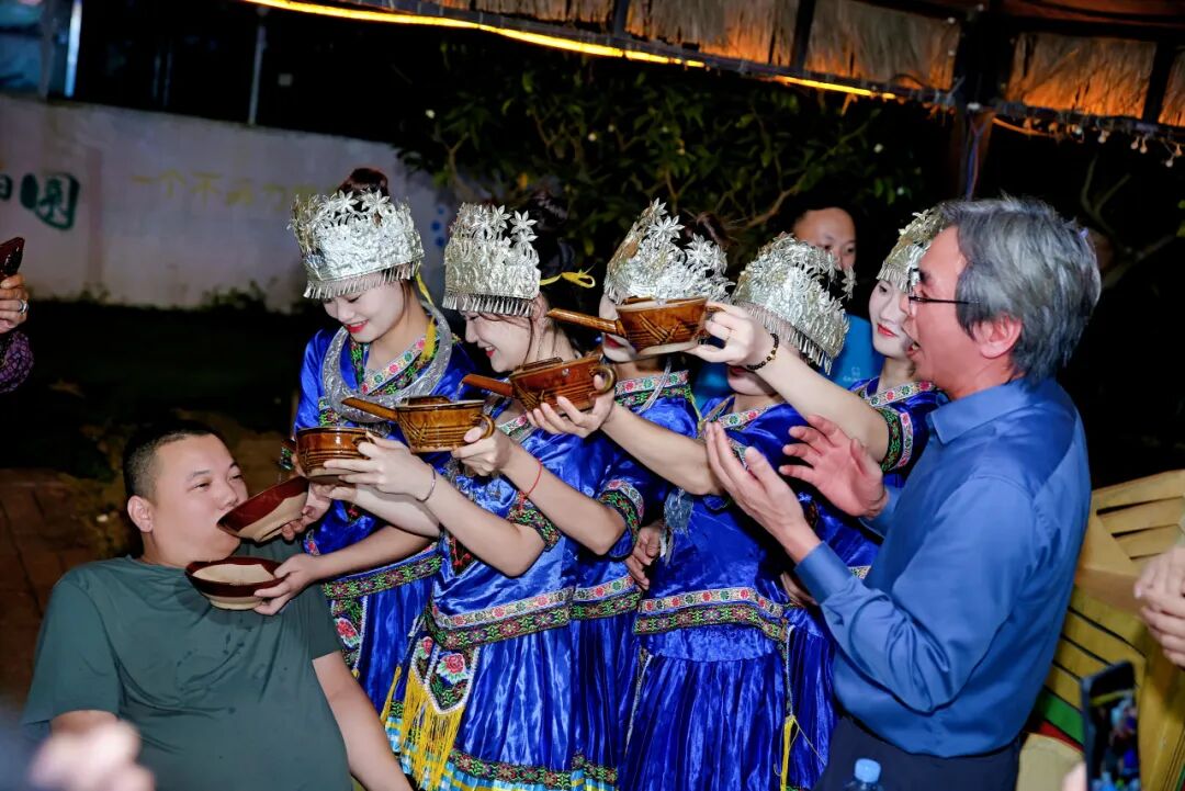 商会动态 | 2025东莞“广西食材∙湾区味道”桂品推广中心挂牌仪式暨广西农文旅对接活动圆满举行