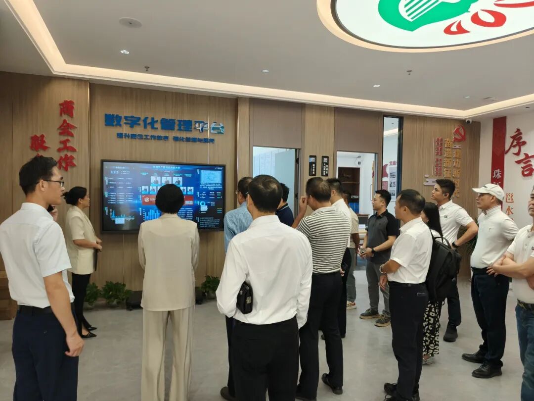 商会动态 | “迎中秋·庆国庆”东莞贺商座谈会暨贺州市民营企业家“双周早餐会”在我商会举行