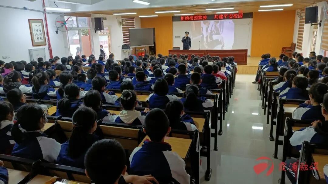 松城俊星:开展普法宣传进校园活动 - 霞浦新闻网 - 霞浦县唯一重点