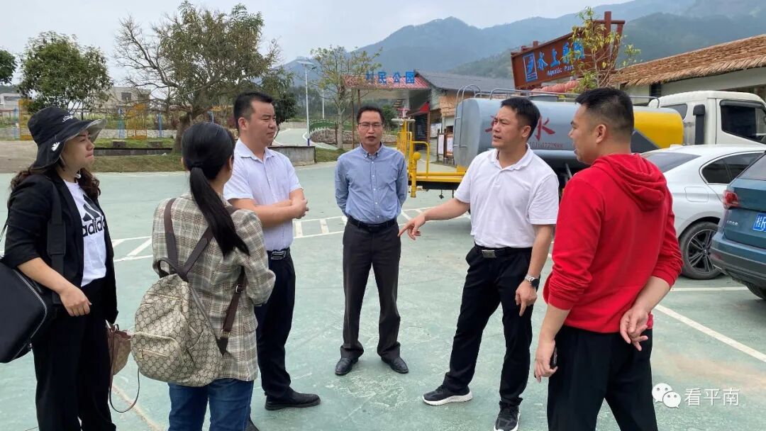 平南县委网信办带领县互联网协会会员到思旺镇走访调研 - 广西阳光网
