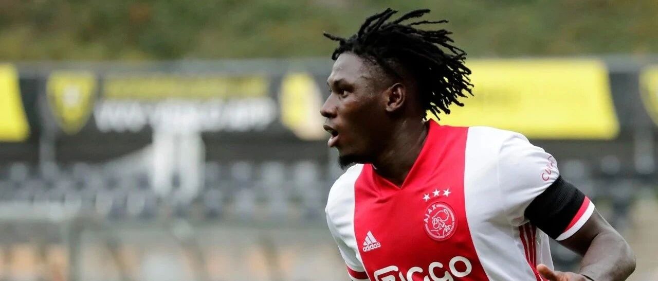 读品：谁还会愿意当裁判？ | 国家德比，巴萨乱局 | 阿贾克斯继续造星，特劳雷