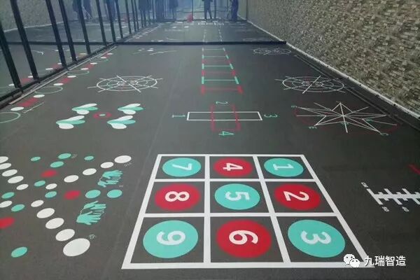 360私教功能地板.jpg