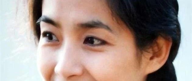 张子健含泪祭拜前妻,曾经恩爱也难逃离婚,女儿近照曝光像妈妈