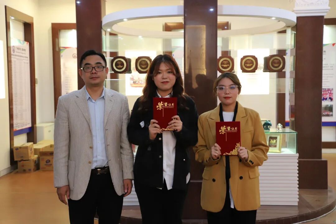 Speak My Heart Out——广州商学院英语演讲比赛圆满落幕插图19