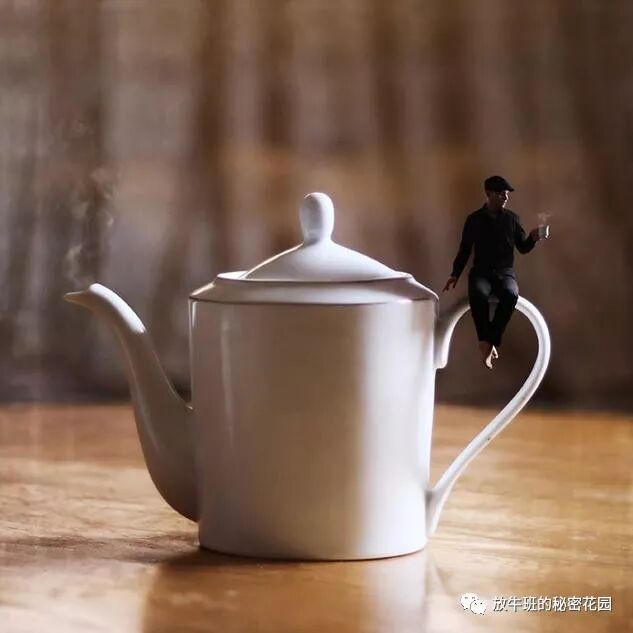 《数字化时代的生活体验：一组超现实主义概念摄影作品（二）》