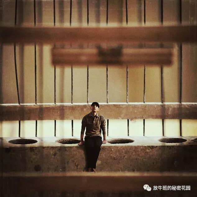 《数字化时代的生活体验：一组超现实主义概念摄影作品（一）》