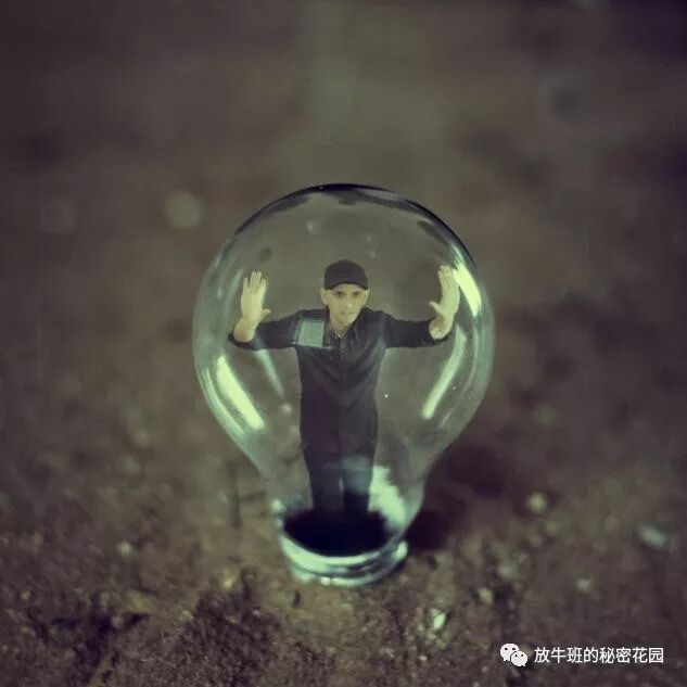 《数字化时代的生活体验：一组超现实主义概念摄影作品（一）》