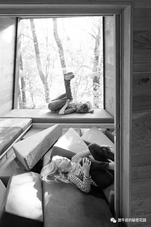 《挪威森林里的户外疗养小木屋——医院的崭新未来》