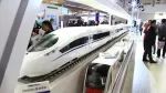 未来中国高铁不停站，乘客照样中途上下车，天才的设计！