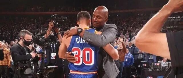 历史转动的一刻