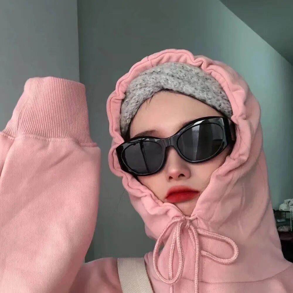 抖音头像丨可爱搞笑女生戴墨镜头像,真人头像_https://www.wugseo.