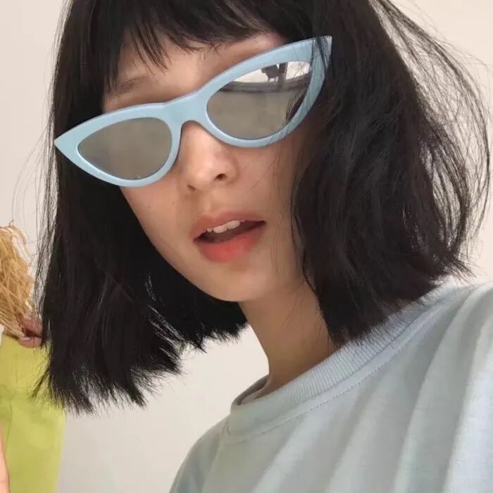 抖音头像丨可爱搞笑女生戴墨镜头像真人头像