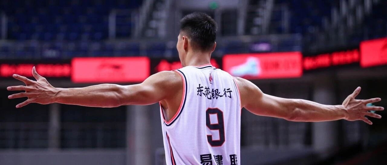 只要阿联在场上，他就是领袖！