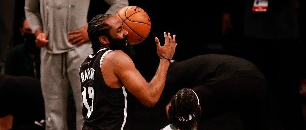 巨头多就是好！哈登伤退，篮网还有杜兰特&欧文助队取胜！