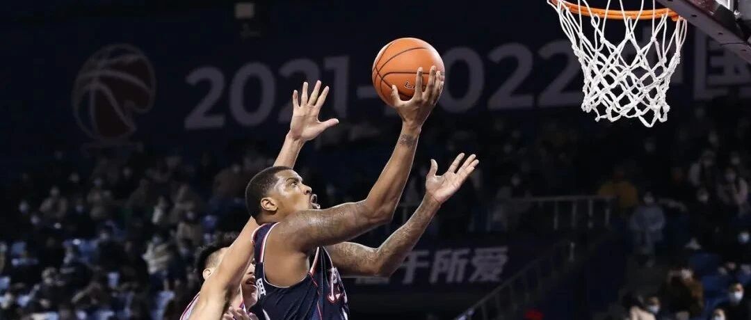 莱多首秀就来了个三双，往后请“莱”多点！