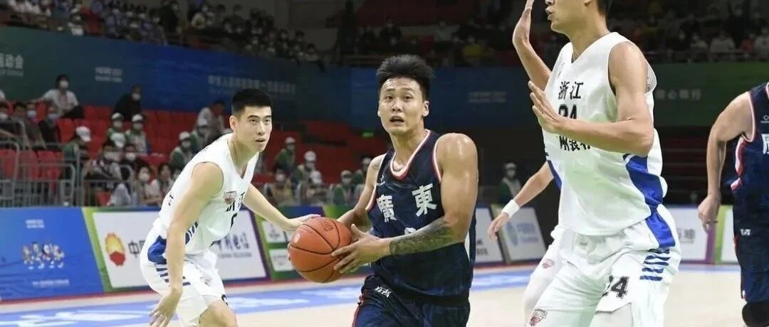 有关后场篮板的保护，广东男篮还需多加注意...