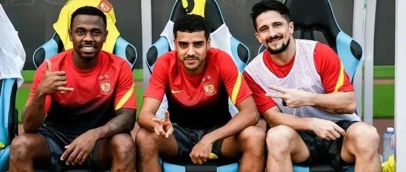 如何让归化球员更好地融入集体？这是一门大学问...