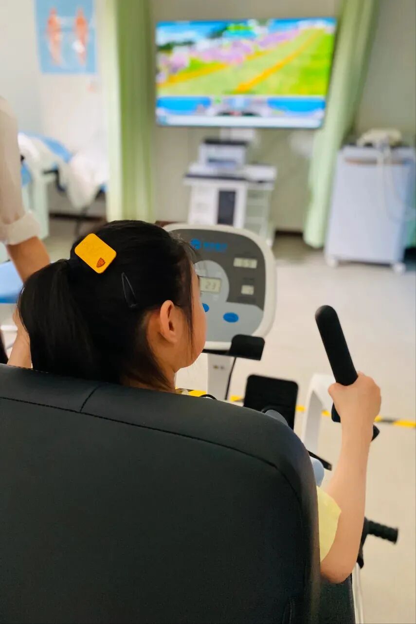 康复理疗设备怎么生产【我为群众办实事】患者福音！我院康复理疗科引进新技术新设备！_https://www.jmylbn.com_新闻资讯_第5张