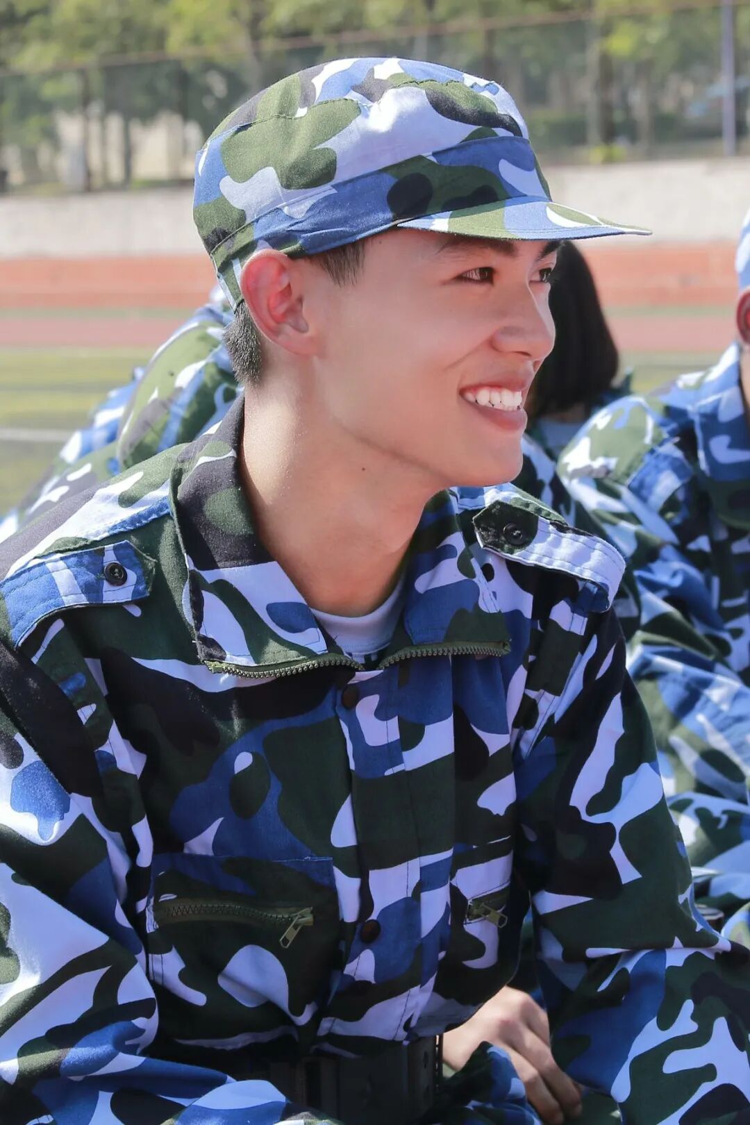 军训男神篇一起来看看那个最帅的他
