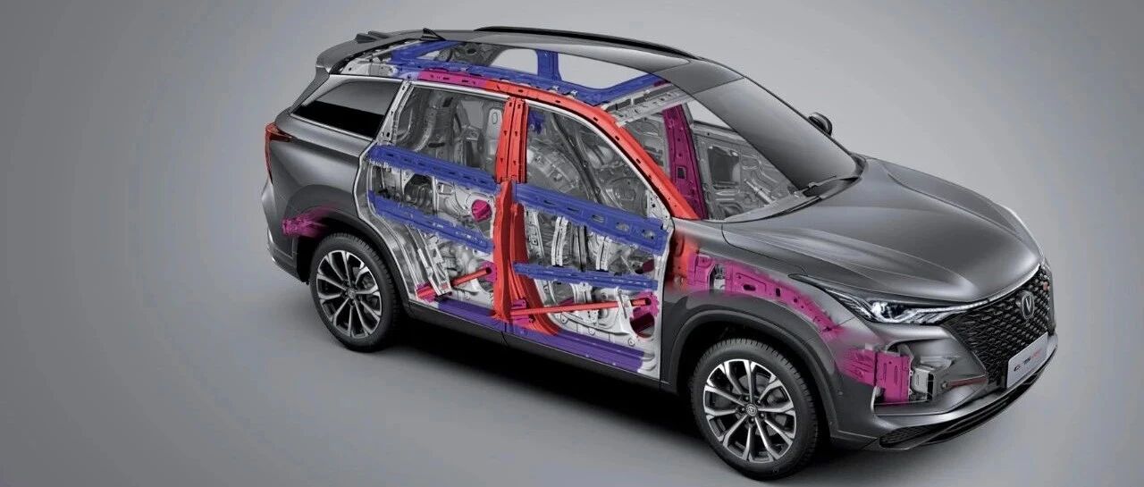 长安CS75PLUS 双美标碰撞测试车 车身钢板强度测试