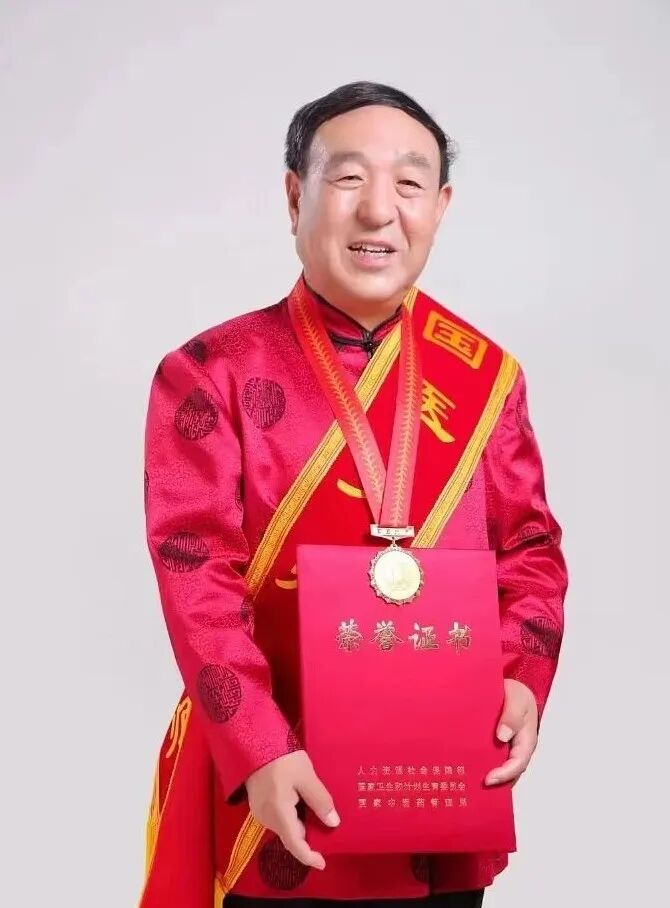李佃贵