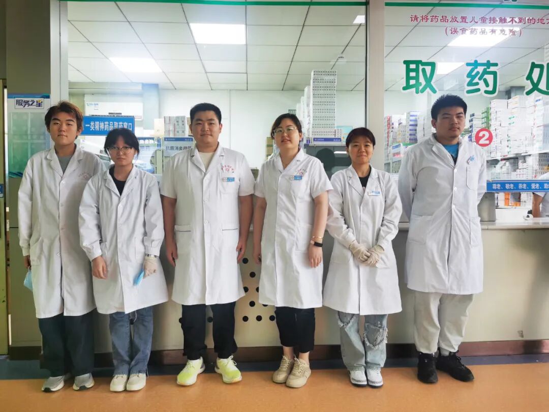 “医”路有你，感谢师恩——致敬“医护”老师