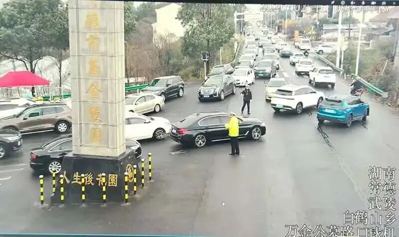 交警2.jpg