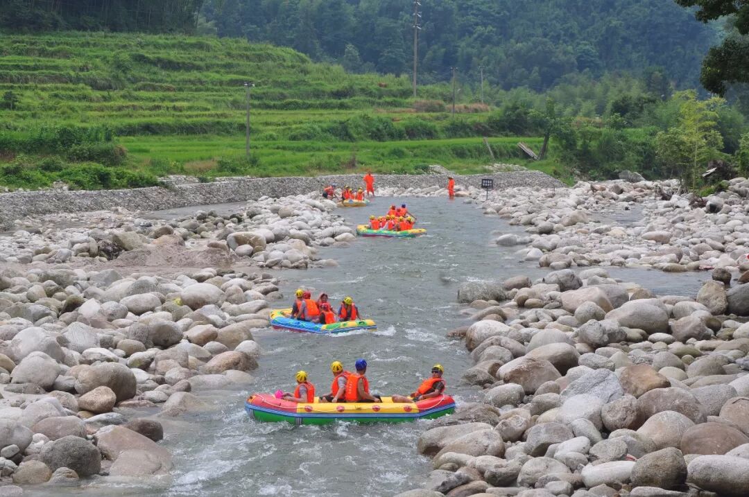 紧急通知江西安福武功山大峡谷漂流7月19日正常开漂