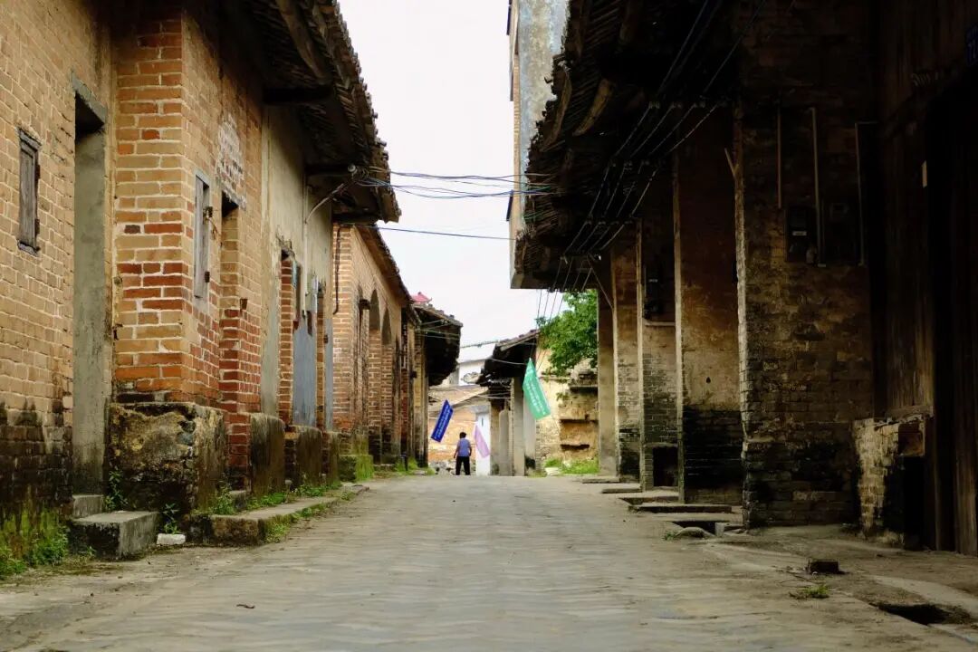 除了400多岁的荔枝皇这条村还有从化最繁荣的古圩市