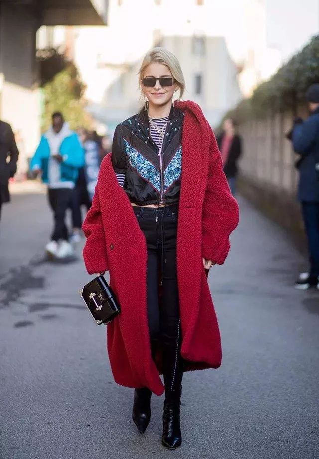 讓周冬雨鐘楚曦撞衫的這件外套超土？穿對了比羽絨服美比大衣暖！ 時尚 第37張