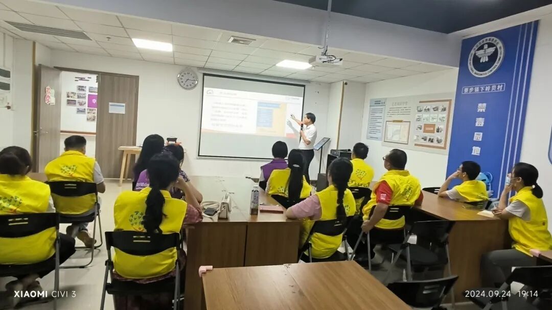 【百勤简讯】吴意律师受邀为寮步镇下岭贝村妇联开展民法典讲座