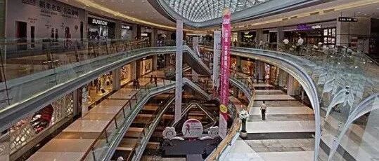 为什么女人都喜欢逛实体店？4大原因告诉你！