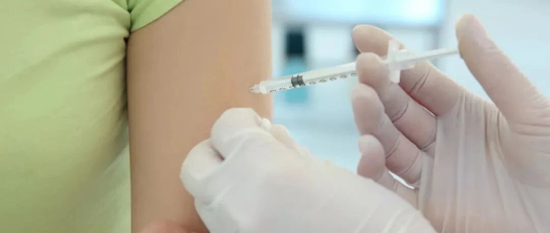 妇科专家呼吁加强HPV疫苗接种，积极预防宫颈癌助力女性健康