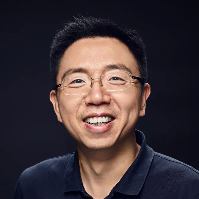 以太坊创始人V 神：普通人看见现在，天才看见未来