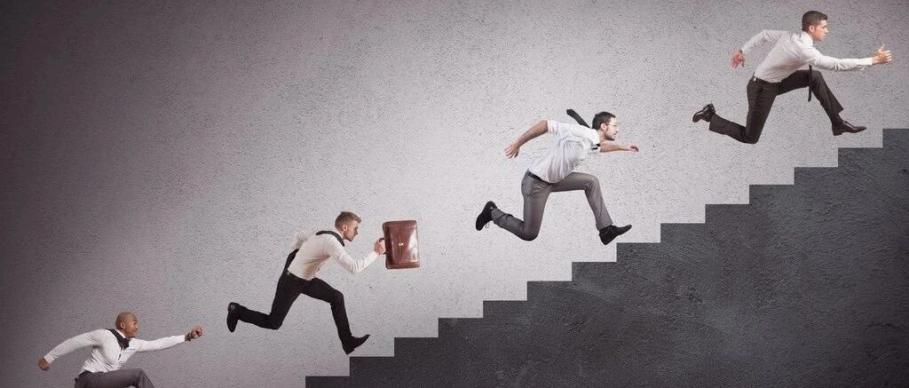 “那个工作 10 年没跳槽的人，混不下去了”