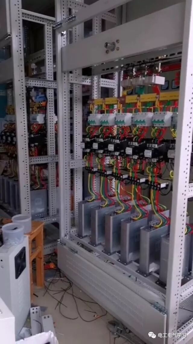电容柜是干什么用的？加装电容柜起什么作用？电容柜的用途的图1