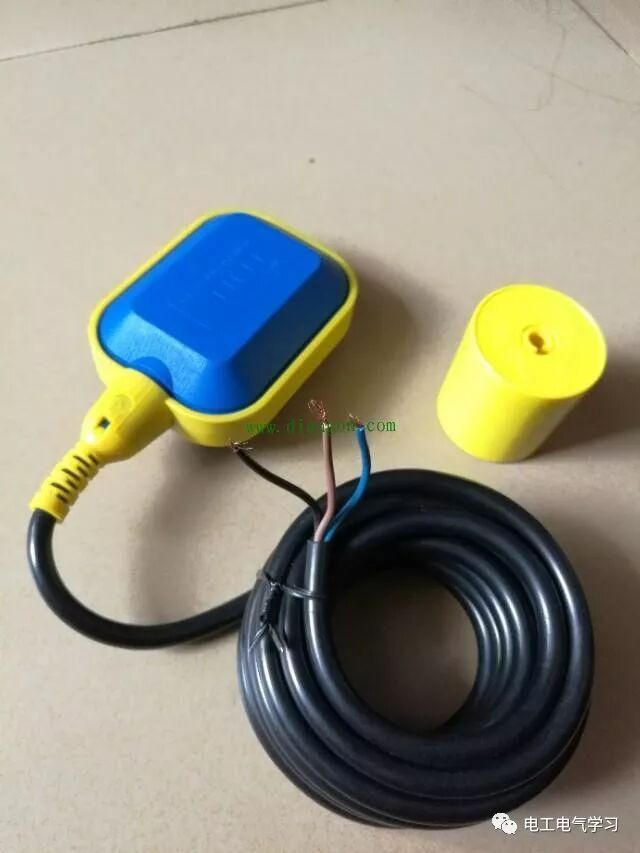 怎样用浮球开关实现液位自动控制，的图2